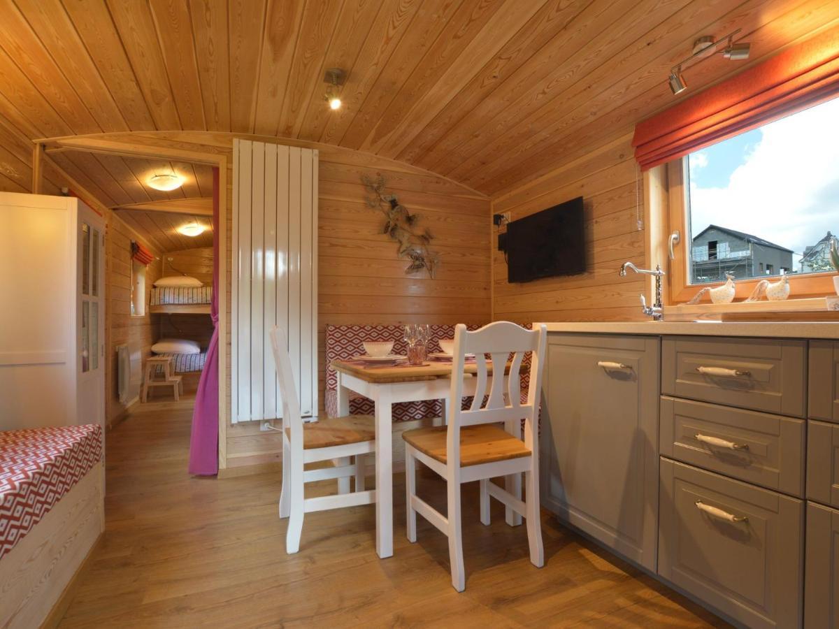 Charming Holiday Home In Malmedy With Sauna エクステリア 写真