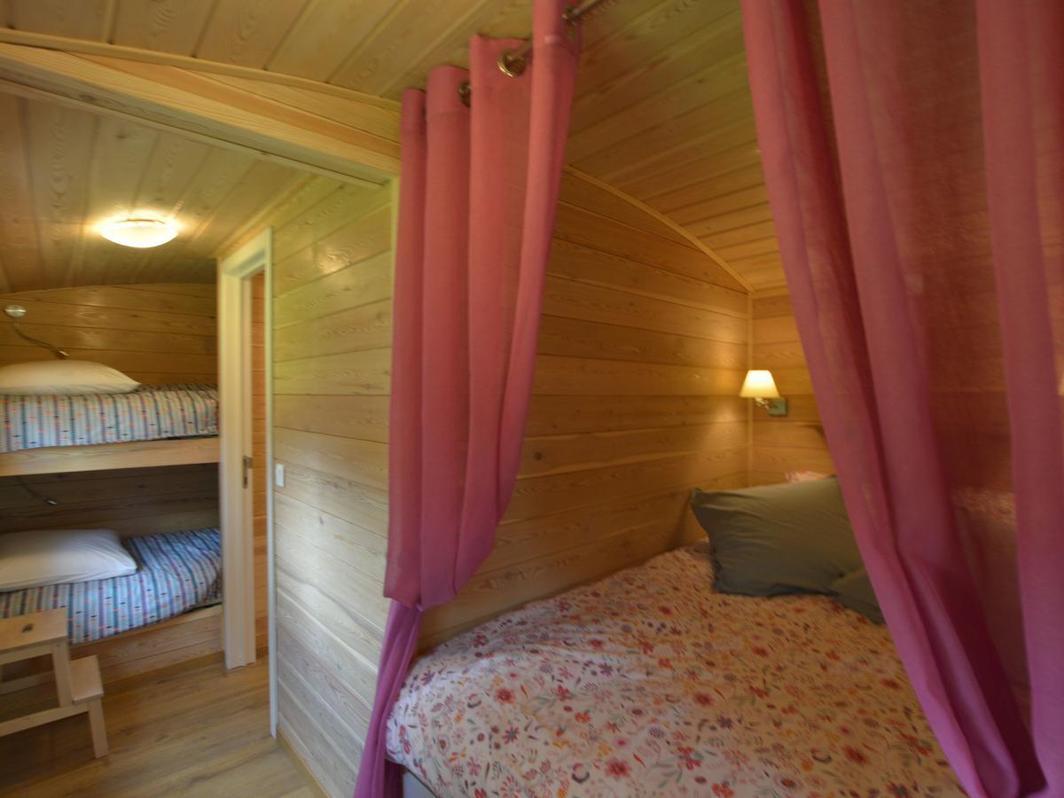 Charming Holiday Home In Malmedy With Sauna エクステリア 写真